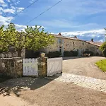 Logis La Tour - La Tour