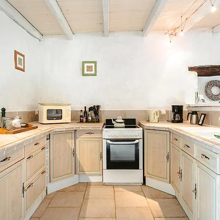 Logis La Tour - La Tour *